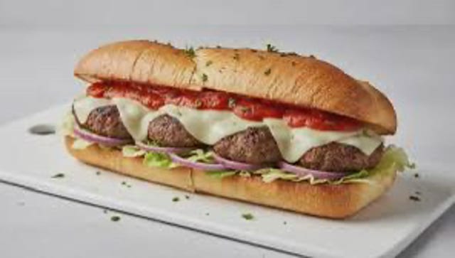 Cheeseburger Hoagie (Long Roll).